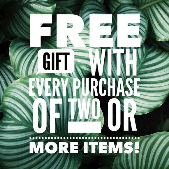 ๐ Free Gift ๐ - Picture 1 of 1